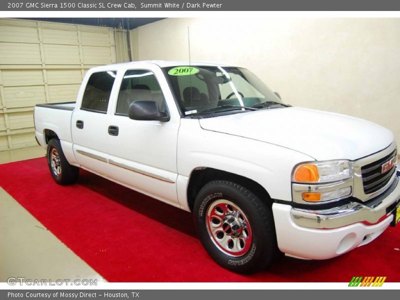 Summit White / Dark Pewter 2007 GMC Sierra 1500 Classic SL Crew Cab