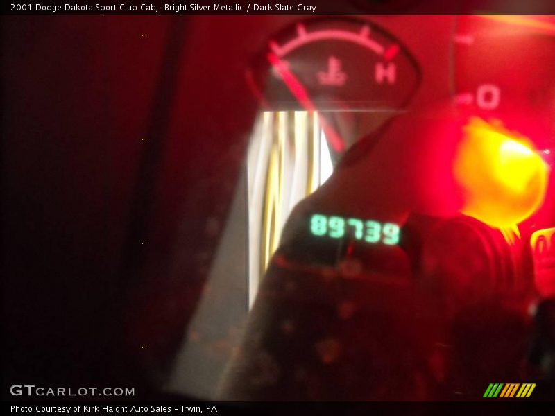 Bright Silver Metallic / Dark Slate Gray 2001 Dodge Dakota Sport Club Cab