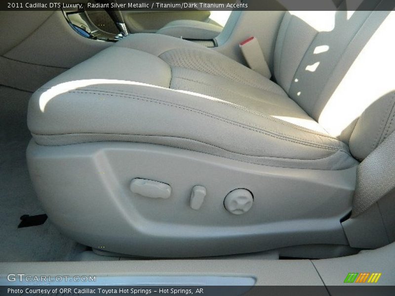 Radiant Silver Metallic / Titanium/Dark Titanium Accents 2011 Cadillac DTS Luxury