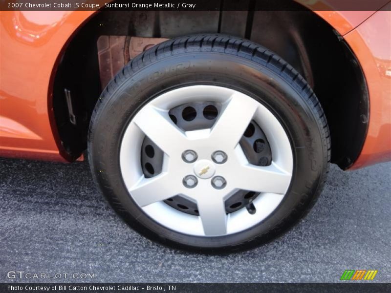 Sunburst Orange Metallic / Gray 2007 Chevrolet Cobalt LS Coupe