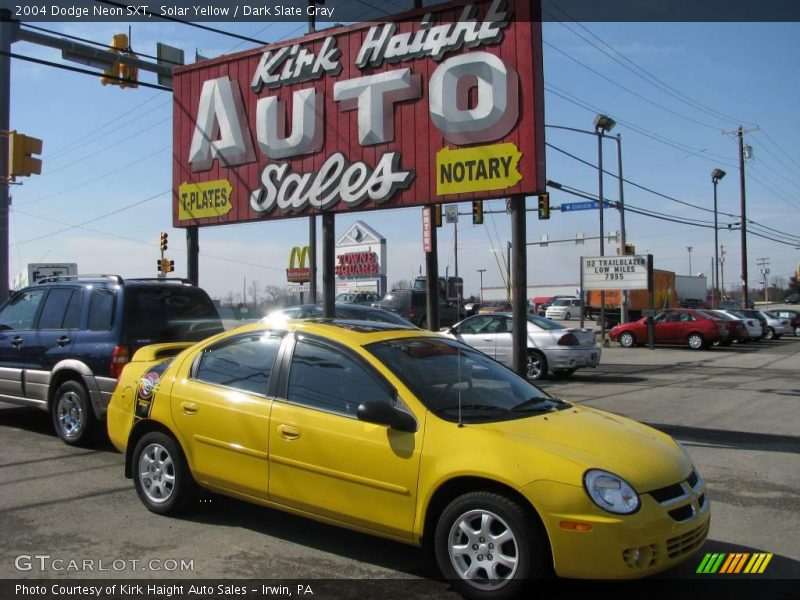 Solar Yellow / Dark Slate Gray 2004 Dodge Neon SXT