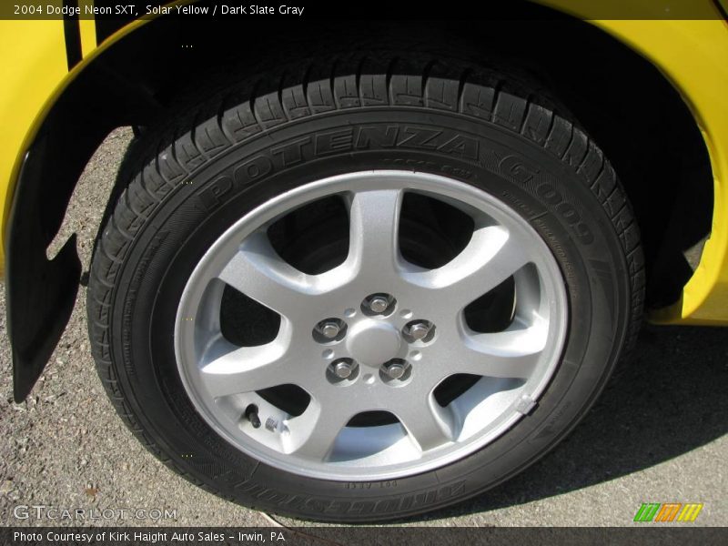 Solar Yellow / Dark Slate Gray 2004 Dodge Neon SXT