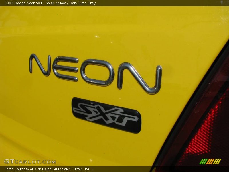 Solar Yellow / Dark Slate Gray 2004 Dodge Neon SXT