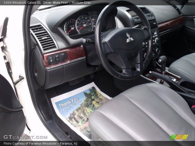 Dover White Pearl / Medium Gray 2009 Mitsubishi Galant ES