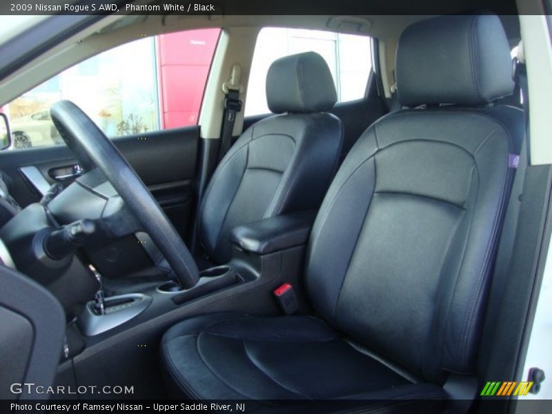 Phantom White / Black 2009 Nissan Rogue S AWD