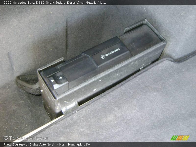 Desert Silver Metallic / Java 2000 Mercedes-Benz E 320 4Matic Sedan