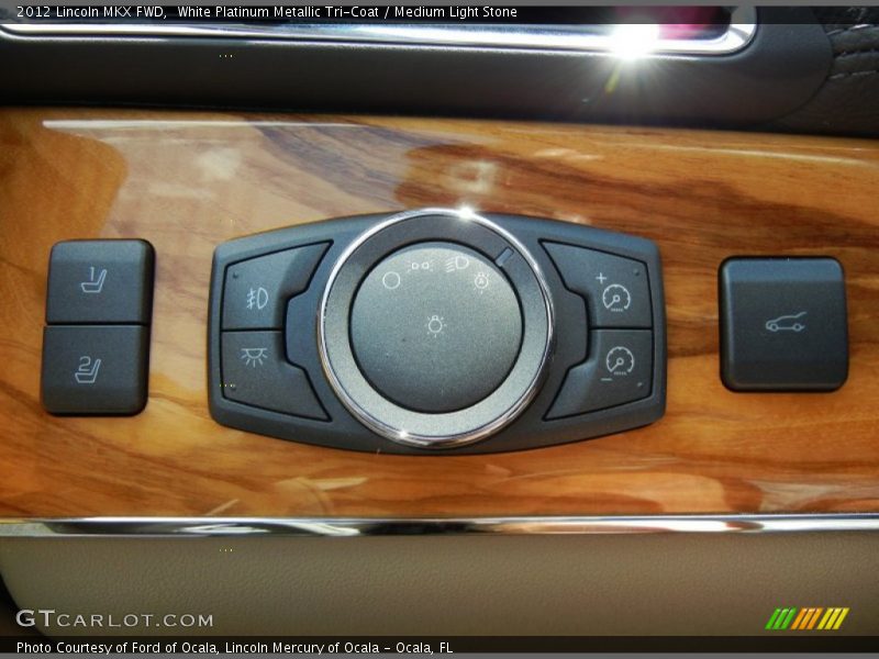 White Platinum Metallic Tri-Coat / Medium Light Stone 2012 Lincoln MKX FWD