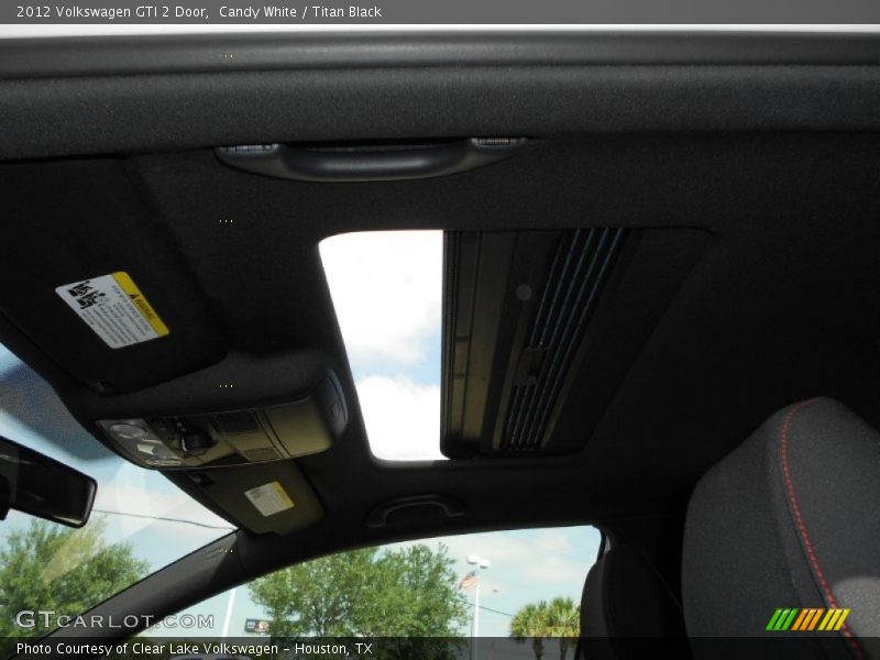 Candy White / Titan Black 2012 Volkswagen GTI 2 Door