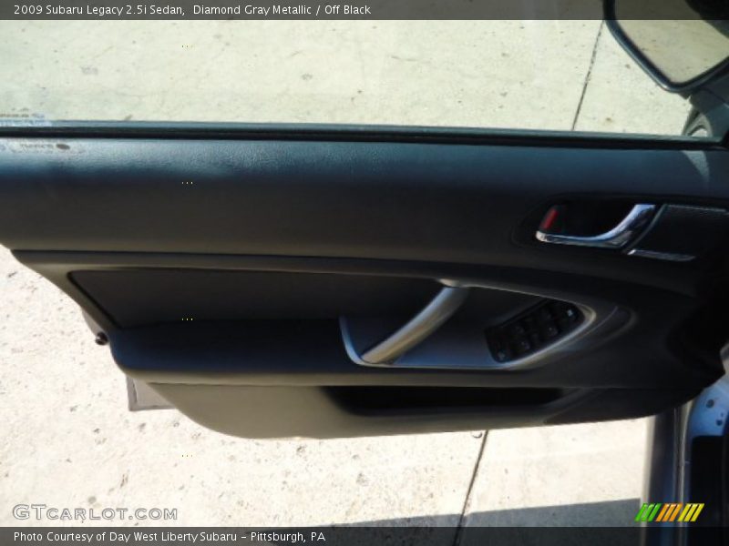 Diamond Gray Metallic / Off Black 2009 Subaru Legacy 2.5i Sedan