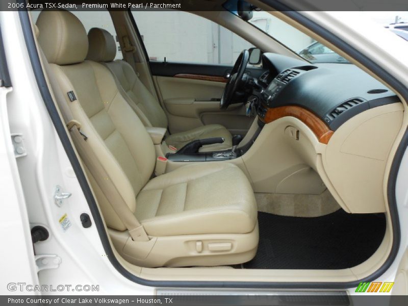 Premium White Pearl / Parchment 2006 Acura TSX Sedan
