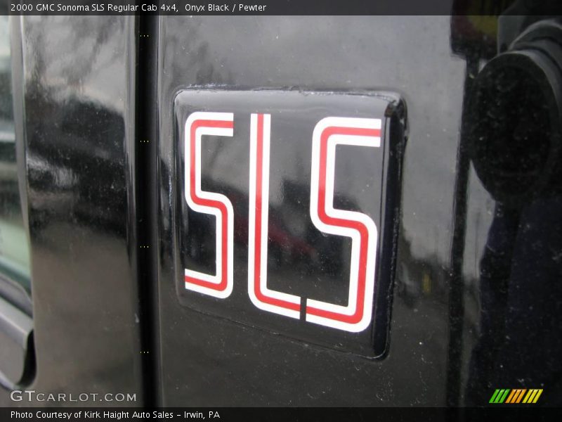 Onyx Black / Pewter 2000 GMC Sonoma SLS Regular Cab 4x4