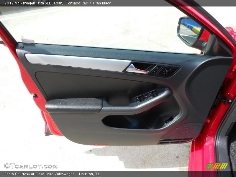 Tornado Red / Titan Black 2012 Volkswagen Jetta SEL Sedan