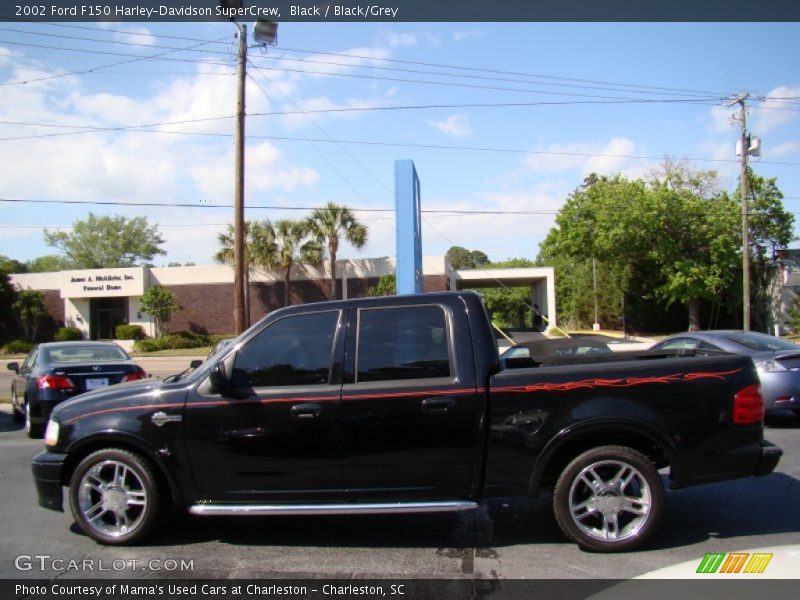 Black / Black/Grey 2002 Ford F150 Harley-Davidson SuperCrew