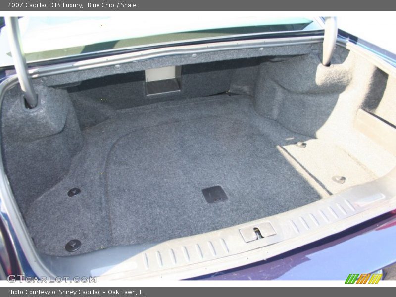 Blue Chip / Shale 2007 Cadillac DTS Luxury