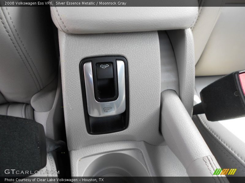 Silver Essence Metallic / Moonrock Gray 2008 Volkswagen Eos VR6