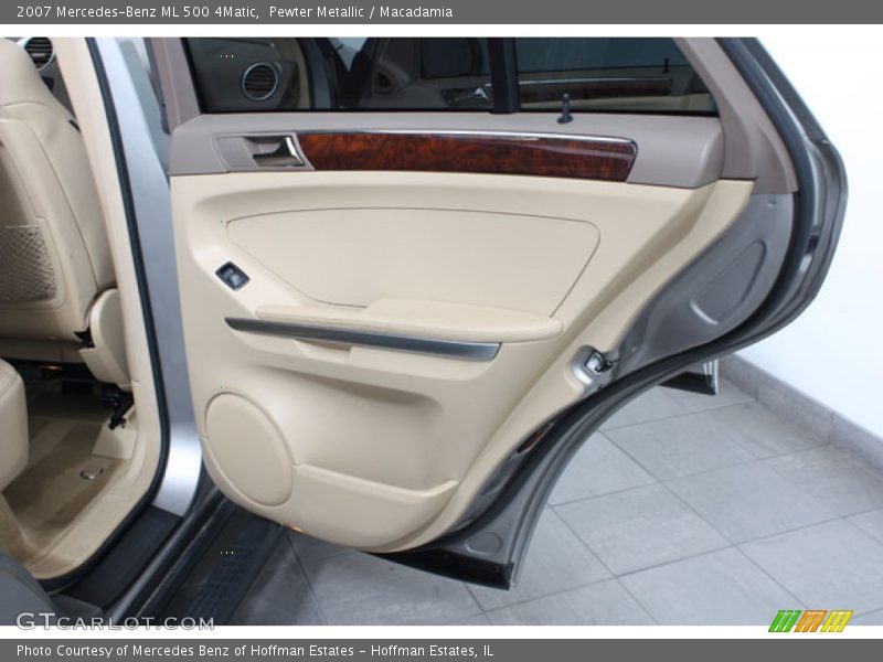 Pewter Metallic / Macadamia 2007 Mercedes-Benz ML 500 4Matic