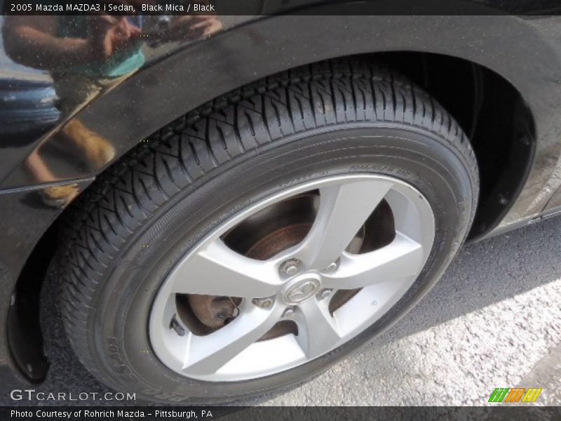 Black Mica / Black 2005 Mazda MAZDA3 i Sedan