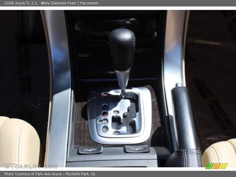 White Diamond Pearl / Parchment 2008 Acura TL 3.2