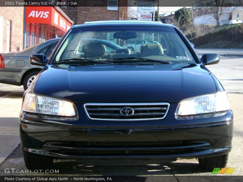Black / Oak 2001 Toyota Camry XLE V6