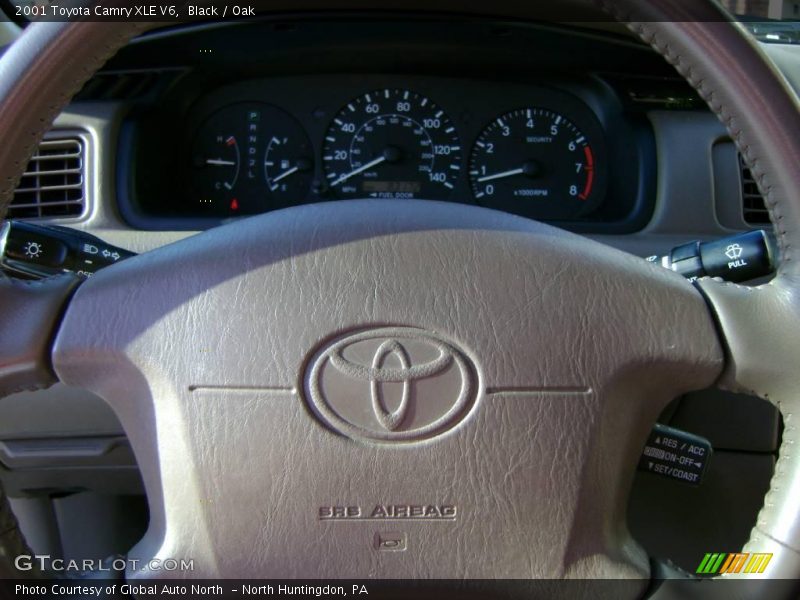 Black / Oak 2001 Toyota Camry XLE V6