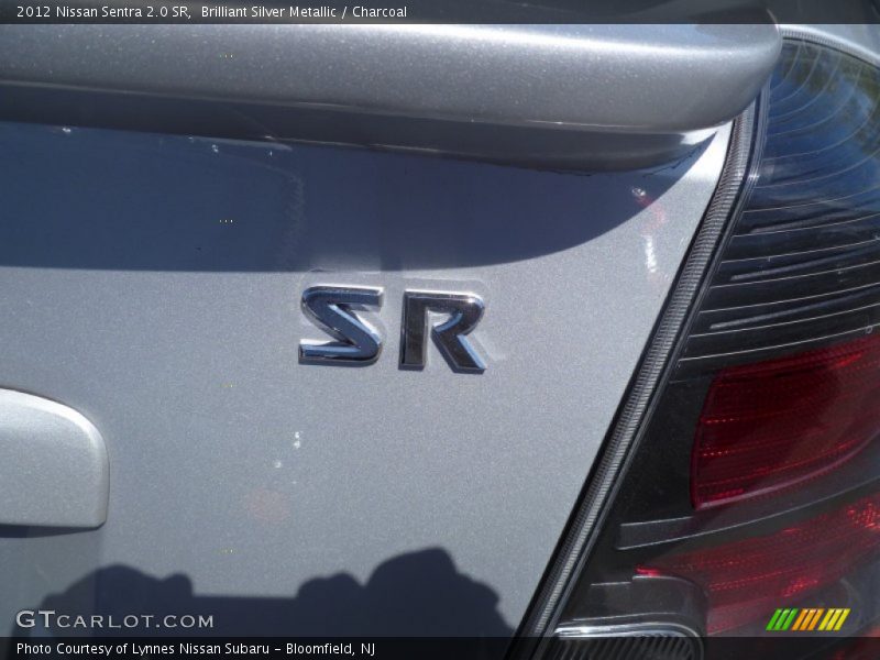 Brilliant Silver Metallic / Charcoal 2012 Nissan Sentra 2.0 SR