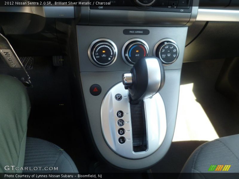 Brilliant Silver Metallic / Charcoal 2012 Nissan Sentra 2.0 SR