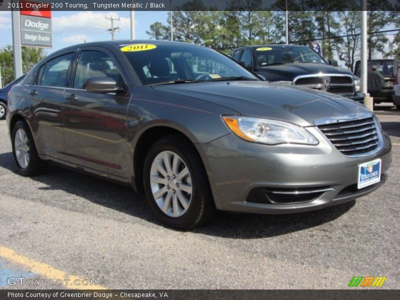 Tungsten Metallic / Black 2011 Chrysler 200 Touring