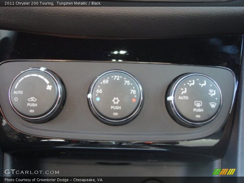 Tungsten Metallic / Black 2011 Chrysler 200 Touring