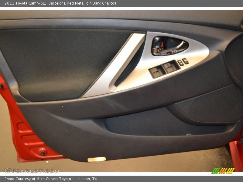 Barcelona Red Metallic / Dark Charcoal 2011 Toyota Camry SE