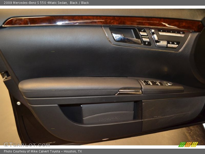 Black / Black 2009 Mercedes-Benz S 550 4Matic Sedan