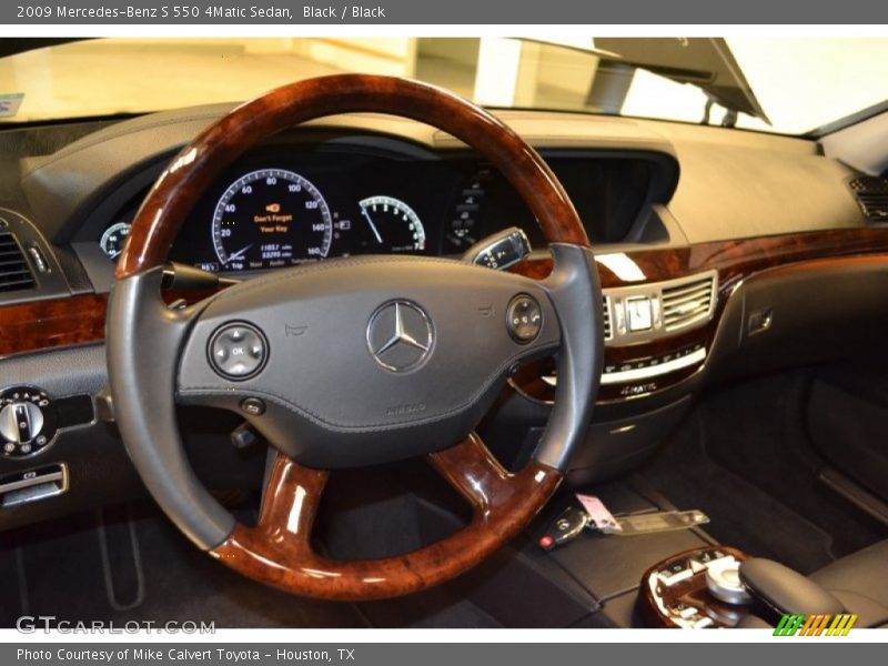 Black / Black 2009 Mercedes-Benz S 550 4Matic Sedan