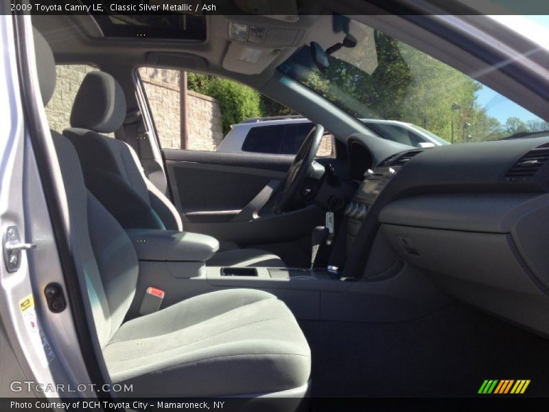 Classic Silver Metallic / Ash 2009 Toyota Camry LE