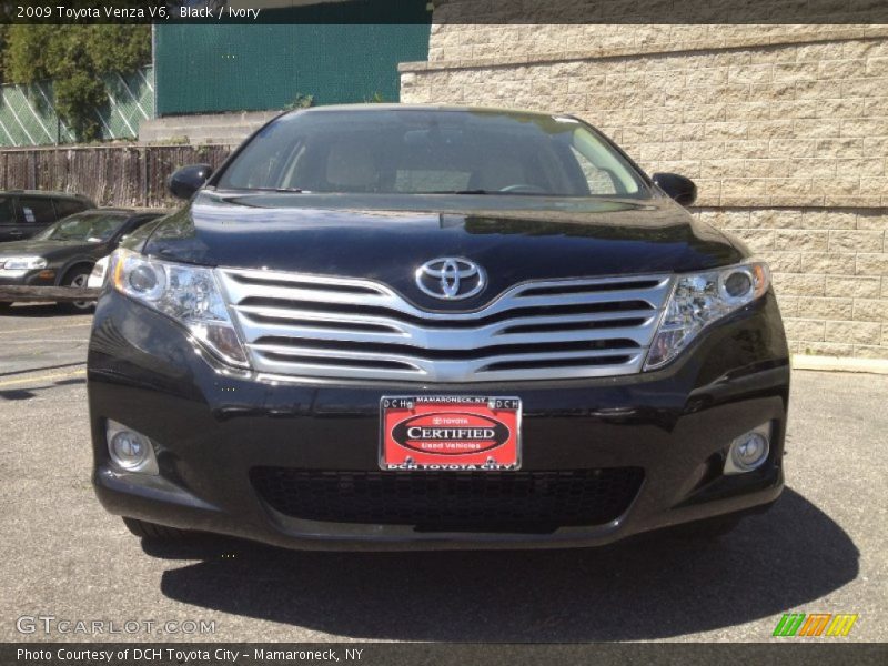 Black / Ivory 2009 Toyota Venza V6