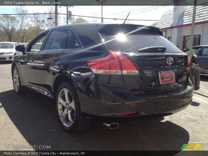Black / Ivory 2009 Toyota Venza V6