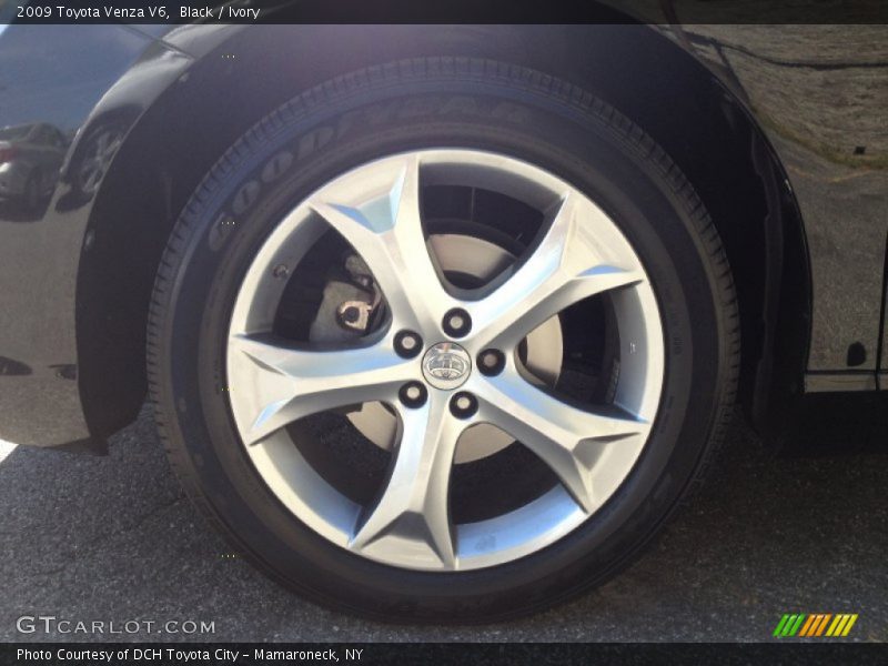 Black / Ivory 2009 Toyota Venza V6