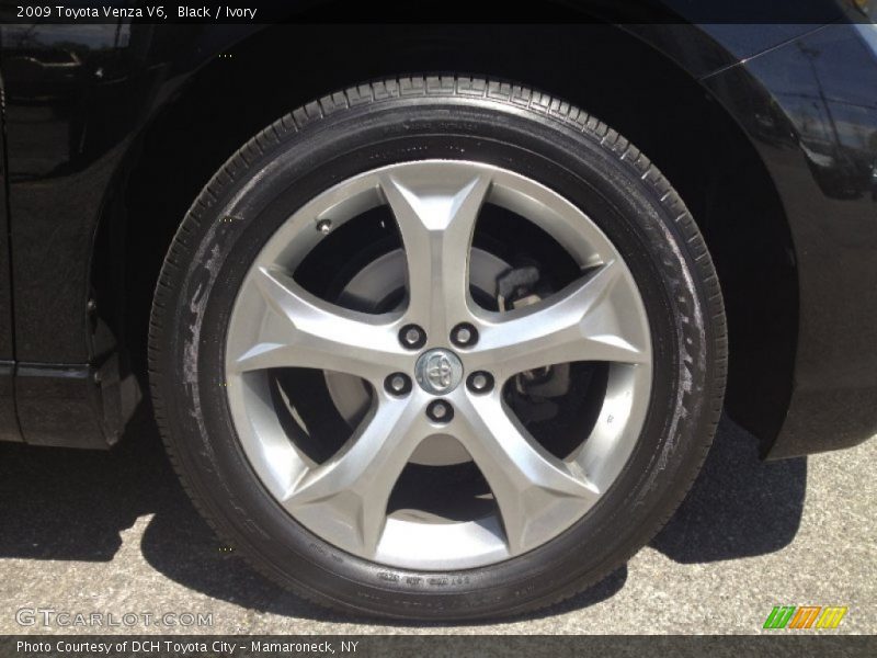 Black / Ivory 2009 Toyota Venza V6