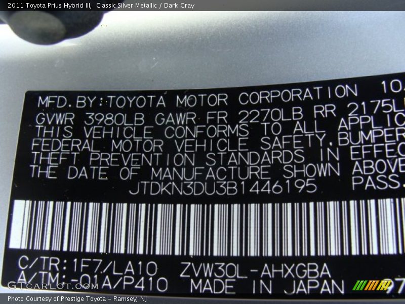 Classic Silver Metallic / Dark Gray 2011 Toyota Prius Hybrid III