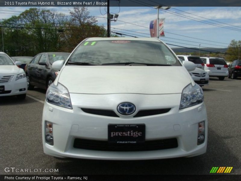Blizzard White Pearl / Bisque 2011 Toyota Prius Hybrid III