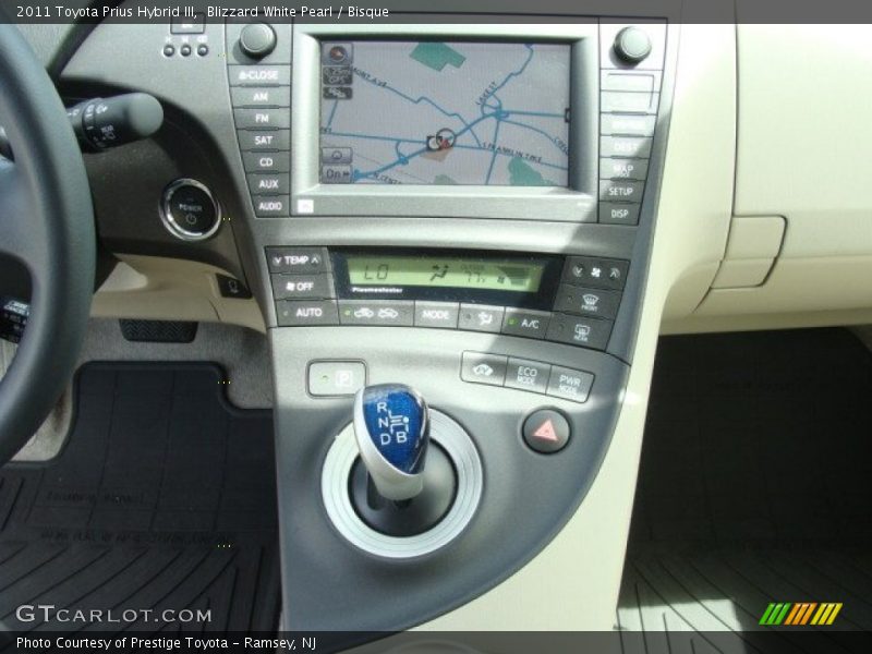 Blizzard White Pearl / Bisque 2011 Toyota Prius Hybrid III