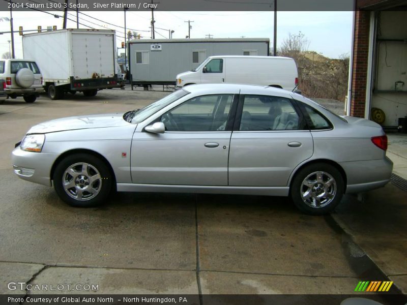Silver Platinum / Gray 2004 Saturn L300 3 Sedan