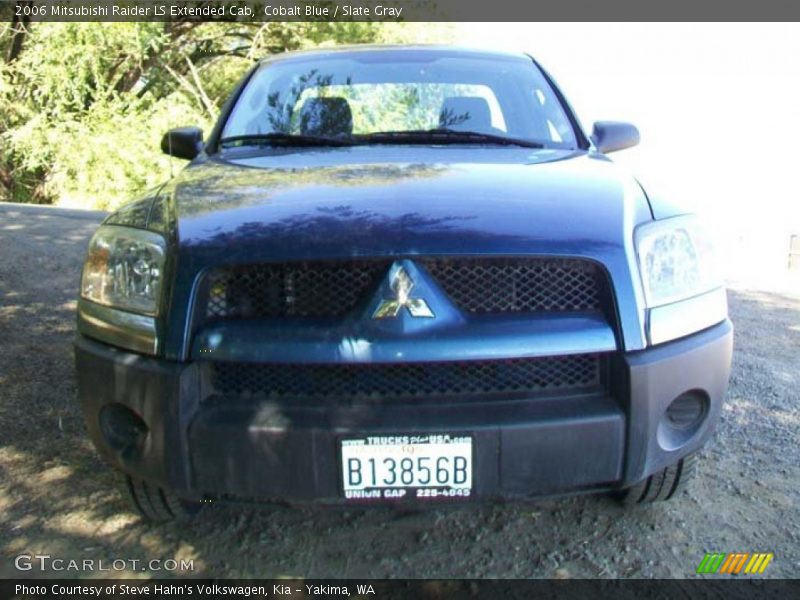Cobalt Blue / Slate Gray 2006 Mitsubishi Raider LS Extended Cab