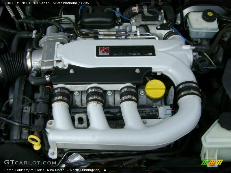 Silver Platinum / Gray 2004 Saturn L300 3 Sedan