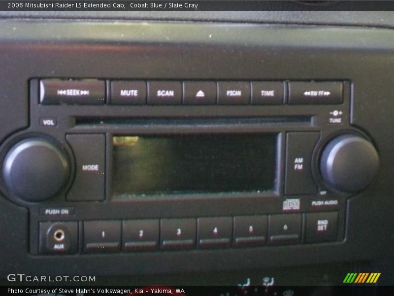 Cobalt Blue / Slate Gray 2006 Mitsubishi Raider LS Extended Cab