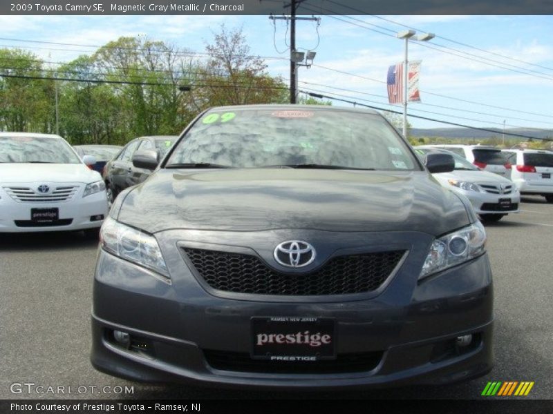 Magnetic Gray Metallic / Charcoal 2009 Toyota Camry SE