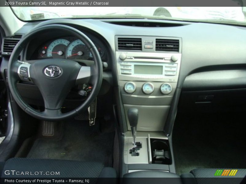 Magnetic Gray Metallic / Charcoal 2009 Toyota Camry SE