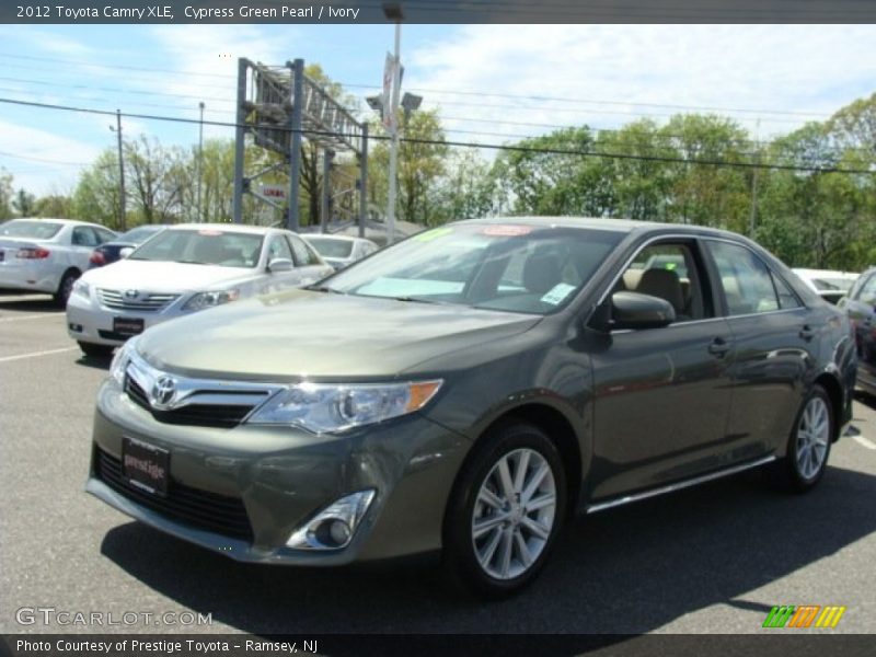 Cypress Green Pearl / Ivory 2012 Toyota Camry XLE