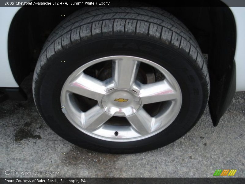 Summit White / Ebony 2009 Chevrolet Avalanche LTZ 4x4