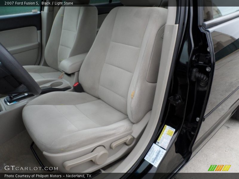 Black / Light Stone 2007 Ford Fusion S