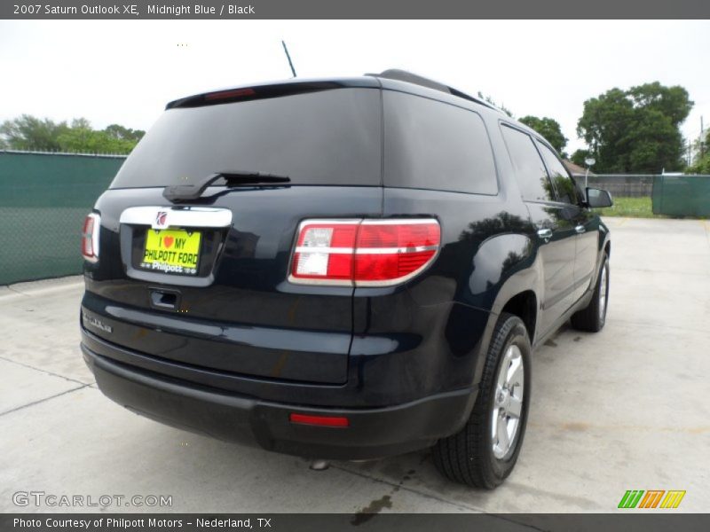 Midnight Blue / Black 2007 Saturn Outlook XE