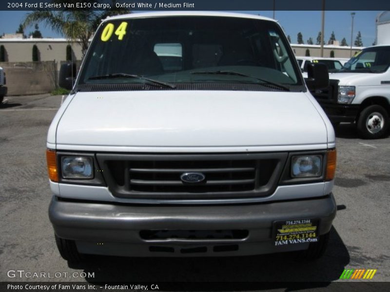 Oxford White / Medium Flint 2004 Ford E Series Van E150 Cargo